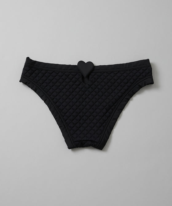 【GUACAMOLE】QUILT HEART LOW RISE BOTTOM / BLACK