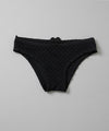 【GUACAMOLE】QUILT HEART LOW RISE BOTTOM / BLACK