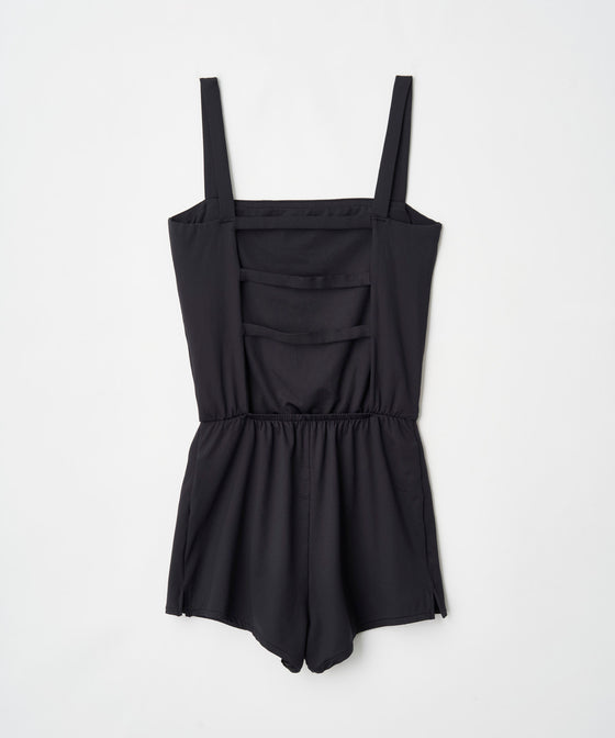 【GUACAMOLE】SQUARE NECK PLAYSUIT BLACK