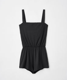  【GUACAMOLE】SQUARE NECK PLAYSUIT BLACK